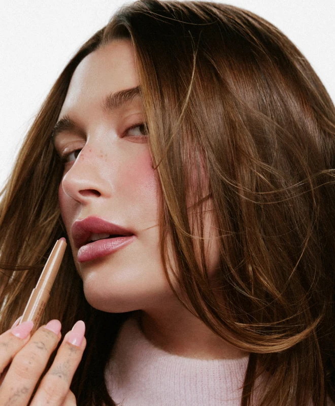 Peptide lip shape twist